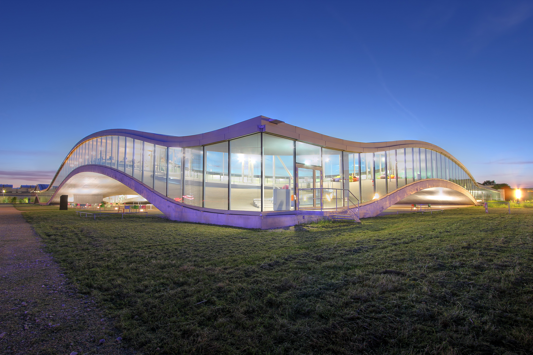 Rolex learning center (5).jpg